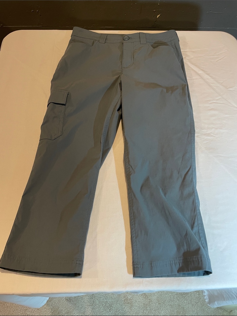 Woman’s Gray Cargo Capris Classic Utility Style